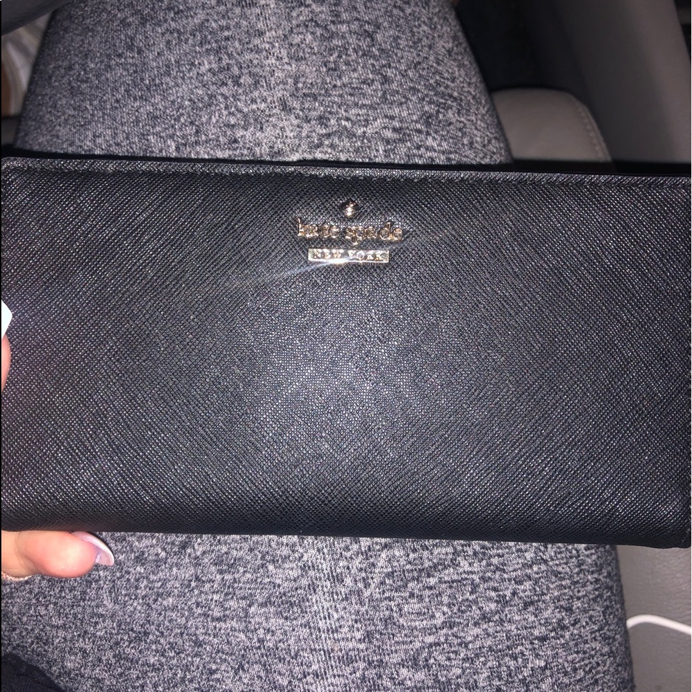 wallet - Picture 1 of 3